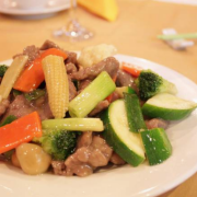 Beef with Vegetables 时蔬牛肉