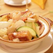 Seafood Combination with Fried Bean Curd Hot Pot 海鲜豆腐砂锅